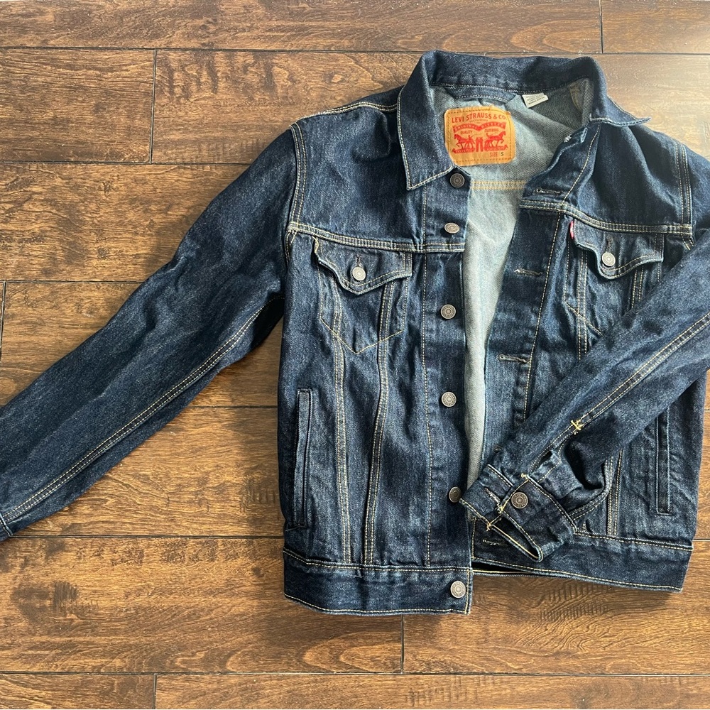 Levi's Dark Wash Blue Denim Jacket Women’s S